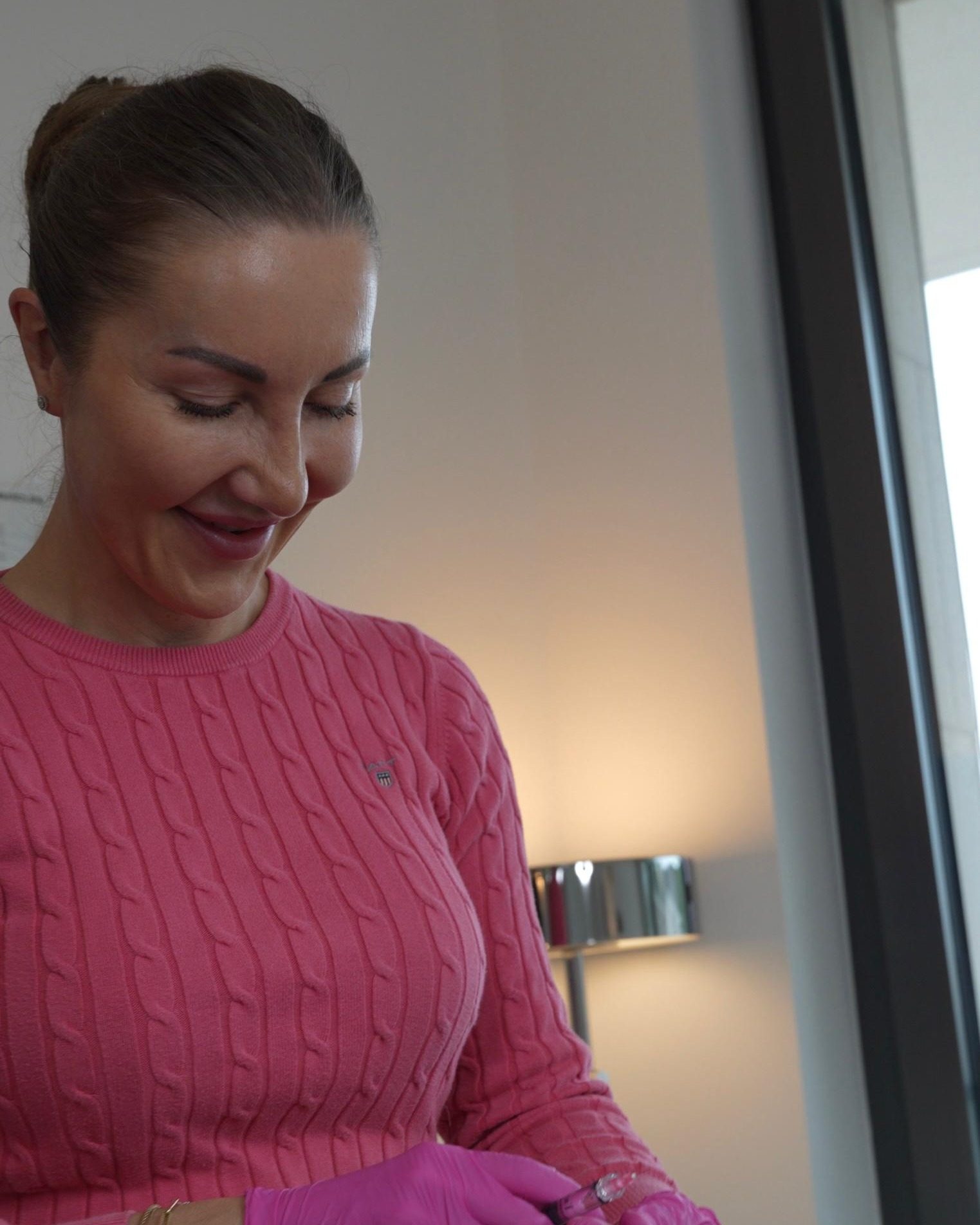 Magdalena Peters, Fachärztin, in ihrer Praxis in Mönchengladbach